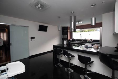 Cozinha  de casa à venda com 5 quartos, 365m² em Jardim Leonor Mendes de Barros, São Paulo