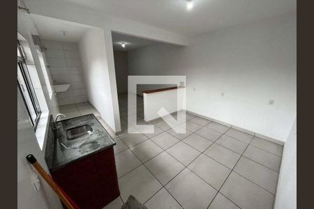 Casa para alugar com 2 quartos, 70m² em Vila Sao Paulo, Ferraz de Vasconcelos