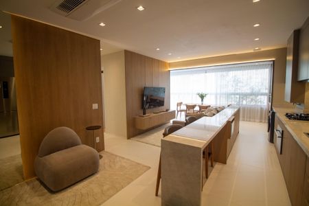 Apartamento à venda com 81m², 2 quartos e 1 vaga Apartamento à venda com 81m², 2 quartos e 1 vagaSala