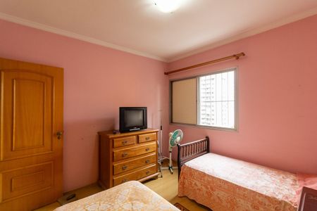 Apartamento à venda com 180m², 3 quartos e 2 vagasQuarto 2