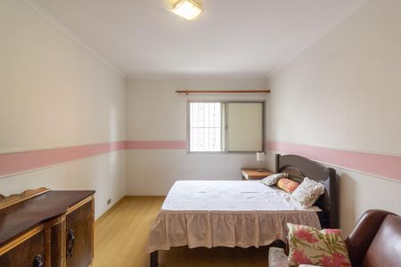 Apartamento à venda com 180m², 3 quartos e 2 vagasQuarto 1