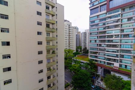 Apartamento à venda com 180m², 3 quartos e 2 vagasVista Varanda Quarto 3 - Suíte