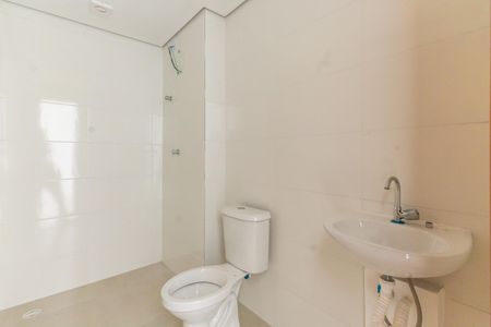 Studio para alugar com 24m², 1 quarto e sem vaga Studio para alugar com 24m², 1 quarto e sem vagaBanheiro Social