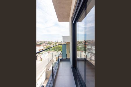 Casa à venda com 152m², 3 quartos e 4 vagasSacada