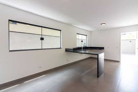 Casa à venda com 152m², 3 quartos e 4 vagasCozinha 