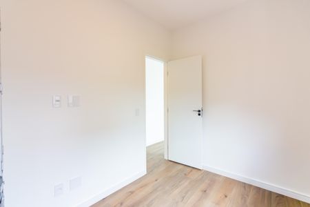 Casa à venda com 152m², 3 quartos e 4 vagasSuíte 2