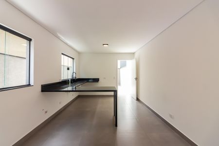 Casa à venda com 152m², 3 quartos e 4 vagasCozinha 
