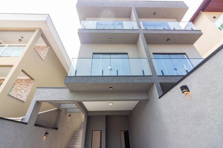 Casa à venda com 152m², 3 quartos e 4 vagasGaragem