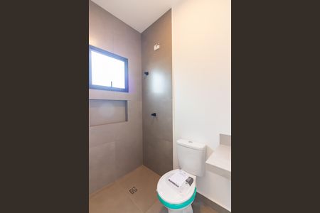 Casa à venda com 152m², 3 quartos e 4 vagasBanheiro da Suíte 2