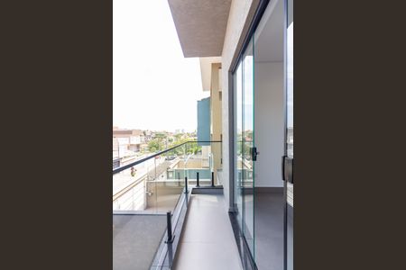 Sacada de casa à venda com 3 quartos, 152m² em Novo Osasco, Osasco