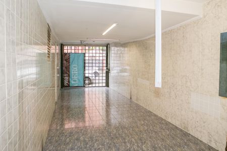 Casa à venda com 120m², 1 quarto e 2 vagas Casa à venda com 120m², 1 quarto e 2 vagasGaragem