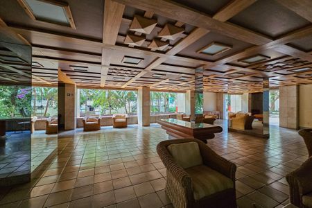 Apartamento à venda com 500m², 3 quartos e 4 vagasÁrea comum - Salão de festas