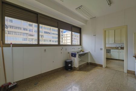 Apartamento à venda com 500m², 3 quartos e 4 vagasÁrea de Serviço