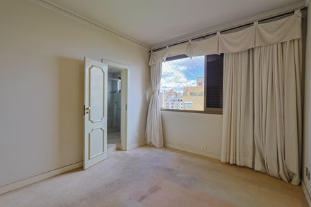 Apartamento à venda com 500m², 3 quartos e 4 vagasSuíte 1