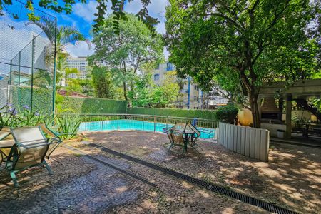 Apartamento à venda com 500m², 3 quartos e 4 vagasÁrea comum - Piscina