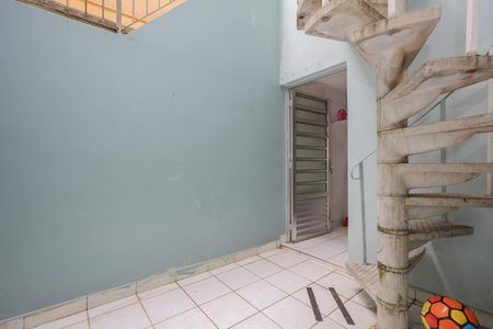 Casa para alugar com 69m², 2 quartos e 2 vagas Casa para alugar com 69m², 2 quartos e 2 vagasÁrea de Serviço