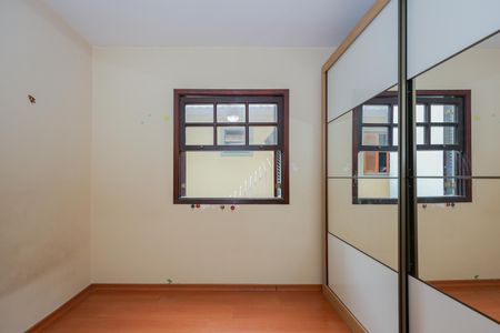 Casa para alugar com 69m², 2 quartos e 2 vagas Casa para alugar com 69m², 2 quartos e 2 vagasQuarto 2