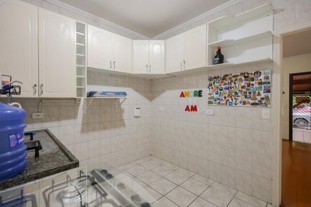 Casa para alugar com 69m², 2 quartos e 2 vagas Casa para alugar com 69m², 2 quartos e 2 vagasCozinha