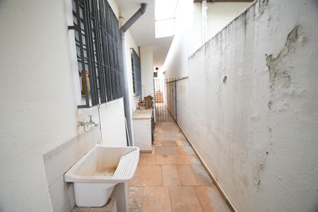 Casa à venda com 198m², 3 quartos e 2 vagasÁrea de Serviço