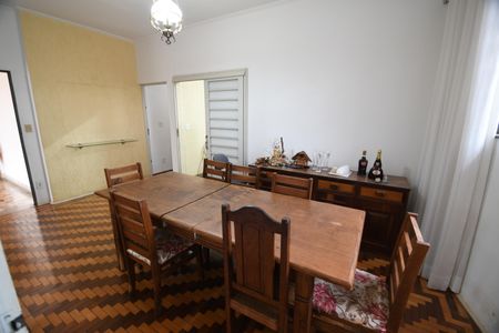 Casa à venda com 198m², 3 quartos e 2 vagasSala 2