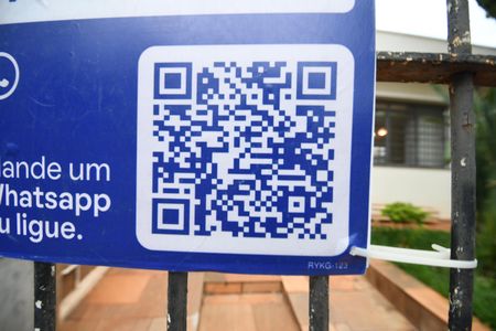 Casa à venda com 198m², 3 quartos e 2 vagasPlaca