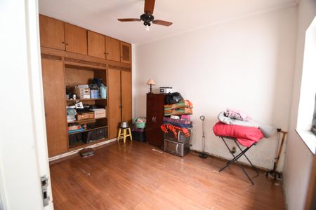 Casa à venda com 198m², 3 quartos e 2 vagasQuarto 1