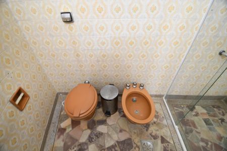 Casa à venda com 198m², 3 quartos e 2 vagasBanheiro 1