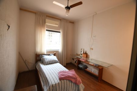 Casa à venda com 198m², 3 quartos e 2 vagasQuarto 2