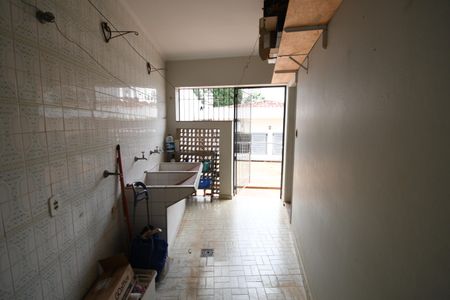 Casa à venda com 198m², 3 quartos e 2 vagasÁrea de Serviço