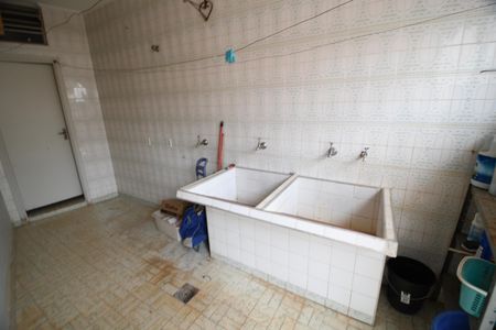 Casa à venda com 198m², 3 quartos e 2 vagasÁrea de Serviço