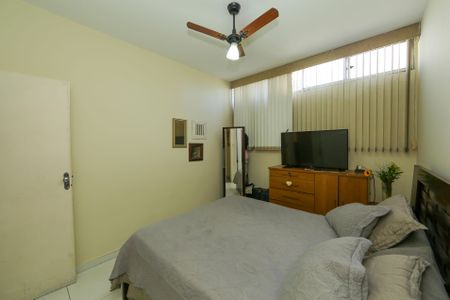 Apartamento à venda com 130m², 3 quartos e 1 vaga Apartamento à venda com 130m², 3 quartos e 1 vagaQUARTO1