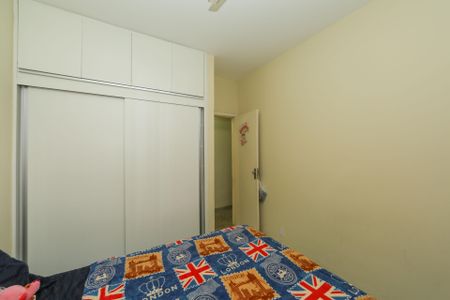 Apartamento à venda com 130m², 3 quartos e 1 vaga Apartamento à venda com 130m², 3 quartos e 1 vagaQUARTO2