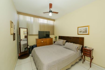 Apartamento à venda com 130m², 3 quartos e 1 vaga Apartamento à venda com 130m², 3 quartos e 1 vagaQUARTO1