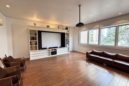 Apartamento à venda com 45m², 2 quartos e 1 vagaÁrea comum