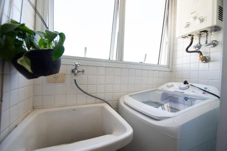 Apartamento à venda com 45m², 2 quartos e 1 vagalavanderia