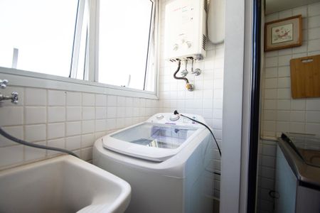 Apartamento à venda com 45m², 2 quartos e 1 vagalavanderia