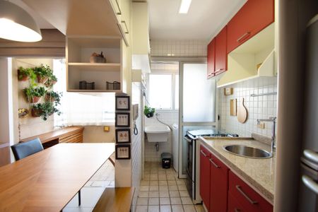 Apartamento à venda com 45m², 2 quartos e 1 vagaCozinha