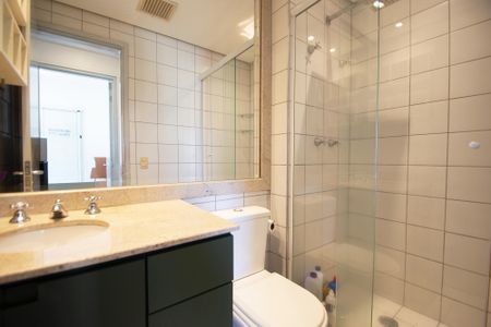 Apartamento à venda com 45m², 2 quartos e 1 vagaBanheiro Social