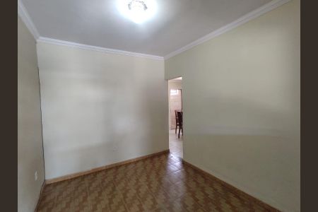 Quarto de casa para alugar com 3 quartos, 90m² em Maria da Conceicao, Contagem