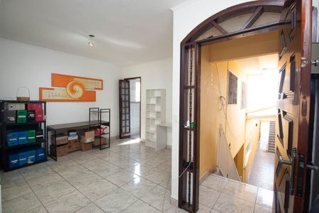 Casa à venda com 210m², 5 quartos e 2 vagasSala casa 3