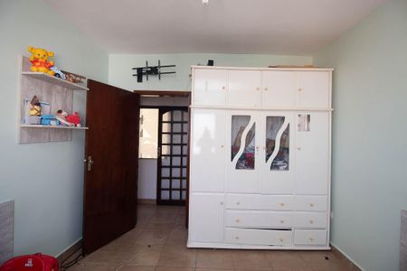 Casa à venda com 210m², 5 quartos e 2 vagasQuarto 1 casa 3