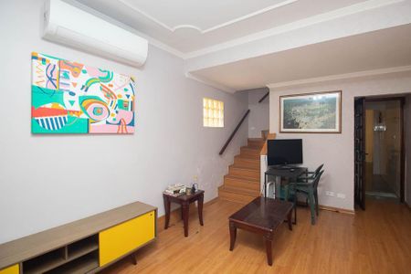 Casa à venda com 210m², 5 quartos e 2 vagasSala casa 1