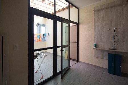 Casa à venda com 210m², 5 quartos e 2 vagasVaranda 