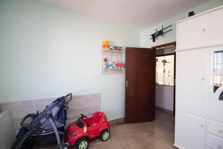 Casa à venda com 210m², 5 quartos e 2 vagasQuarto 1 casa 3