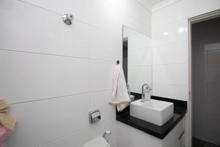 Casa à venda com 210m², 5 quartos e 2 vagasLavabo casa 1