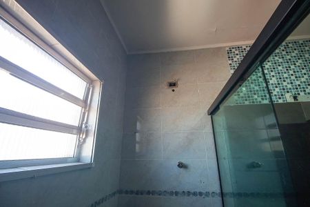 Casa à venda com 210m², 5 quartos e 2 vagasBanheiro casa 3