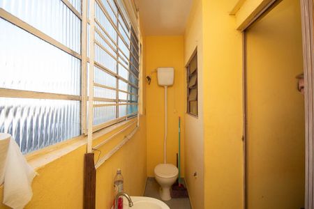 Casa à venda com 210m², 5 quartos e 2 vagasLavabo casa 2