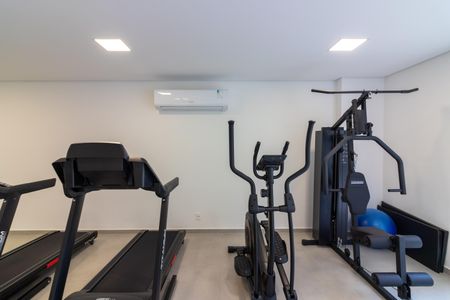 Apartamento à venda com 44m², 1 quarto e 1 vaga Apartamento à venda com 44m², 1 quarto e 1 vagaÁrea comum - Academia