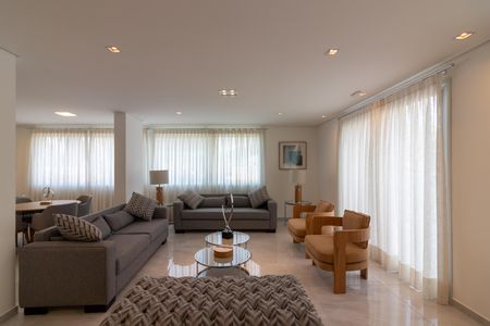 Apartamento à venda com 44m², 1 quarto e 1 vaga Apartamento à venda com 44m², 1 quarto e 1 vagaÁrea comum - Salão de festas