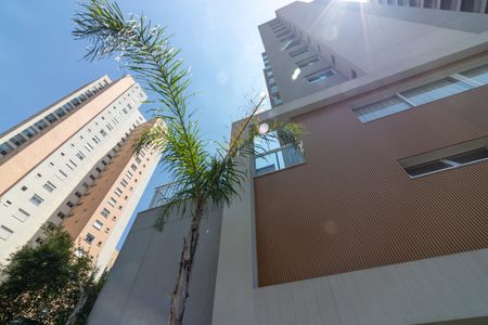Apartamento à venda com 45m², 1 quarto e 1 vaga Apartamento à venda com 45m², 1 quarto e 1 vagaFachada do Prédio